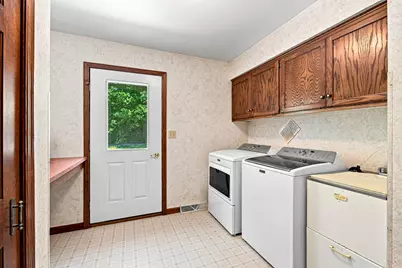 4228 W Tumblecreek Dr, Franklin, WI 53132 - Photo 29