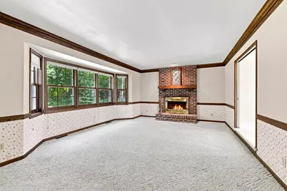 4228 W Tumblecreek Dr, Franklin, WI 53132 - Photo 5