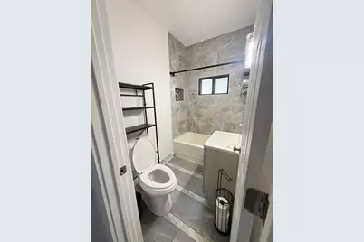 1115  Lewis St, Racine, WI 53404 - Photo 9