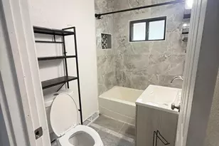 1115 Lewis St, Racine, WI 53404 - Photo 9