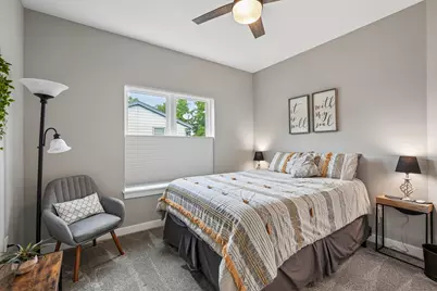 4050 S 124th St #201, Greenfield, WI 53228 - Photo 25