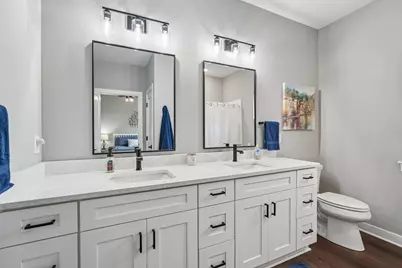 4050 S 124th St #201, Greenfield, WI 53228 - Photo 31