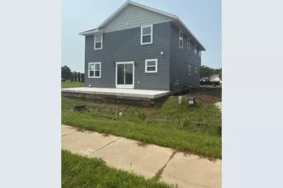 811  Arthur Dr, Milton, WI 53563 - Photo 1