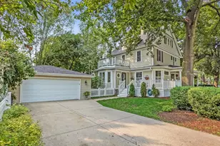 605 W Wisconsin Ave, Oconomowoc, WI 53066 - Photo 33