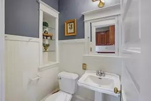 605 W Wisconsin Ave, Oconomowoc, WI 53066 - Photo 15