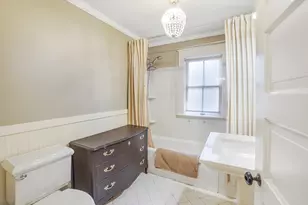 605 W Wisconsin Ave, Oconomowoc, WI 53066 - Photo 23