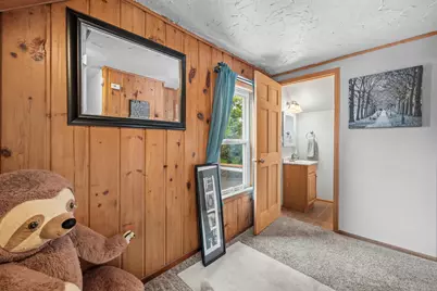 213  Kettle Moraine Dr, Slinger, WI 53086 - Photo 19