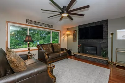 7420 N Longview Ave, Glendale, WI 53209 - Photo 15