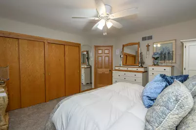 7420 N Longview Ave, Glendale, WI 53209 - Photo 19