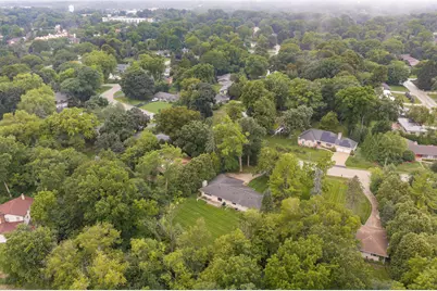 7420 N Longview Ave, Glendale, WI 53209 - Photo 27