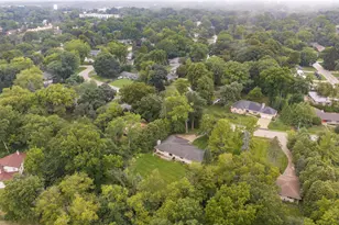 7420 N Longview Ave, Glendale, WI 53209 - Photo 27