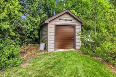 2666 S Seymour Pl, West Allis, WI 53227 - Photo 47