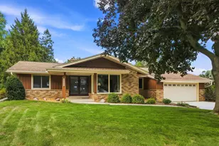 2666 S Seymour Pl, West Allis, WI 53227 - Photo 1