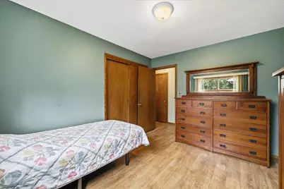 2666 S Seymour Pl, West Allis, WI 53227 - Photo 29