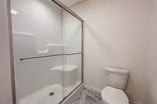 W194N15744 East Gate Ct, Jackson, WI 53037 - Photo 27