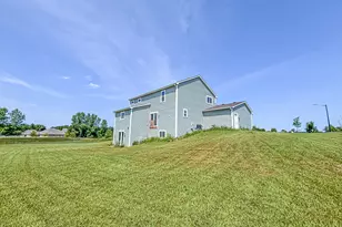 W194N15744 East Gate Ct, Jackson, WI 53037 - Photo 31