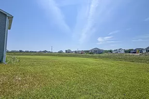 W194N15744 East Gate Ct, Jackson, WI 53037 - Photo 33