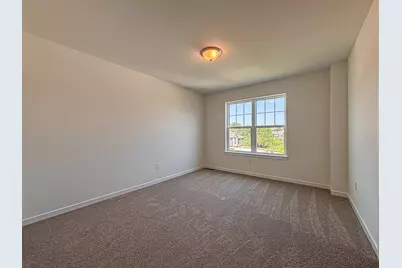 W194N15744  East Gate Ct, Jackson, WI 53037 - Photo 21