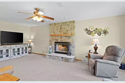 11709  242nd St, Salem, WI 53179 - Photo 21