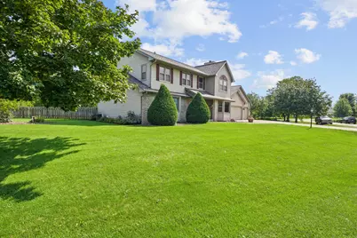 11709  242nd St, Salem, WI 53179 - Photo 7