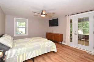 8611 Big Bend Rd, Racine, WI 53185 - Photo 11