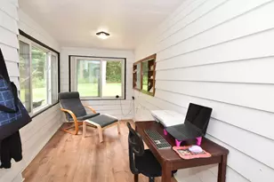 8611 Big Bend Rd, Racine, WI 53185 - Photo 17