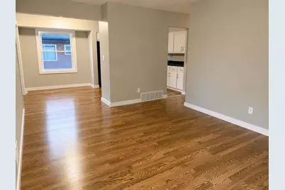 8035 W Warnimont Ave, Milwaukee, WI 53220 - Photo 5