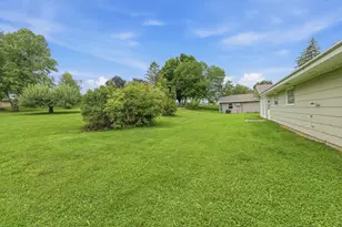 1307 E Lake St, Horicon, WI 53032 - Photo 27