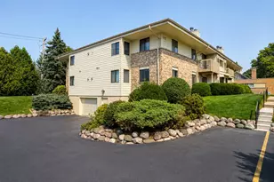 116 E Freistadt Rd, Thiensville, WI 53092 - Photo 27