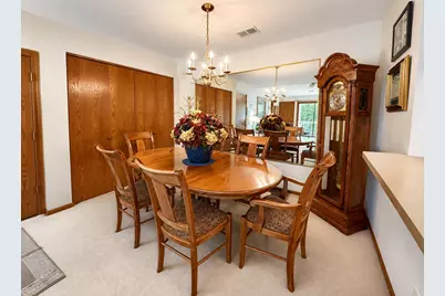 116 E Freistadt Rd #H, Thiensville, WI 53092 - Photo 5
