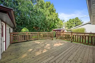N85W18195 Lawrence Ave, Menomonee Falls, WI 53051 - Photo 9