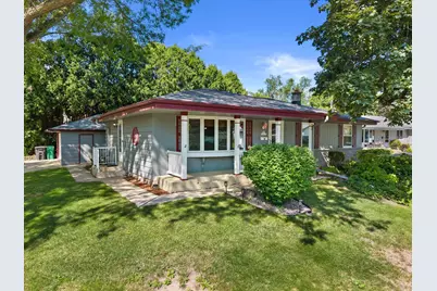 N85W18195  Lawrence Ave, Menomonee Falls, WI 53051 - Photo 3