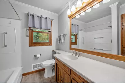 N85W18195  Lawrence Ave, Menomonee Falls, WI 53051 - Photo 19