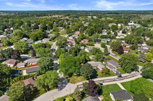 N85W18195 Lawrence Ave, Menomonee Falls, WI 53051 - Photo 37