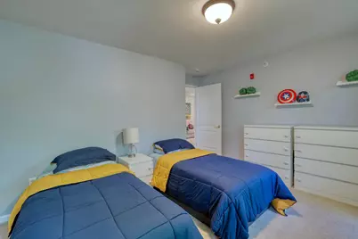 8667 S Deerwood Ln, Franklin, WI 53132 - Photo 27