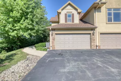 8667 S Deerwood Ln, Franklin, WI 53132 - Photo 33