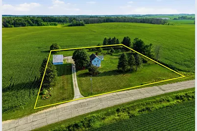 9817  Old 151 Rd, Manitowoc Rapids, WI 54220 - Photo 23
