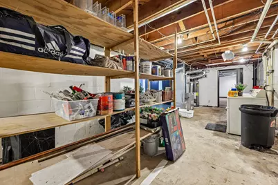 9625 W Metcalf Pl, Milwaukee, WI 53222 - Photo 47