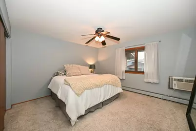 4015 S 84th St #8, Greenfield, WI 53228 - Photo 21