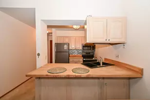 4015 S 84th St, Greenfield, WI 53228 - Photo 11