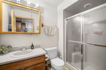 N116W15004  Brownstone Ct #N116W15006, Germantown, WI 53022 - Photo 11