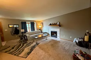 N116W15004 Brownstone Ct, Germantown, WI 53022 - Photo 25