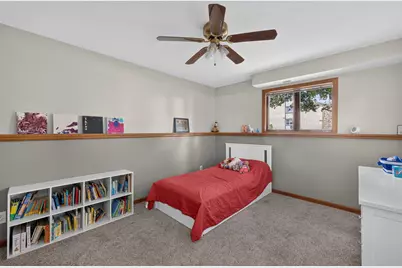 1113  10th Ave, Onalaska, WI 54650 - Photo 21
