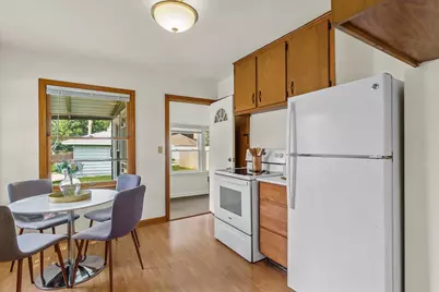 1818 E Fernwood Ave, Milwaukee, WI 53207 - Photo 9
