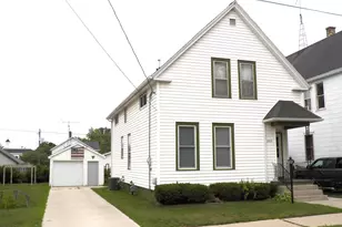 1015 S 18th St, Manitowoc, WI 54220 - Photo 37