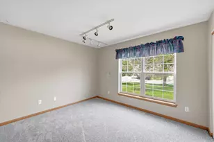 1709 Tumbleweed Cir, West Bend, WI 53095 - Photo 23