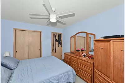 4036 N 81st St, Milwaukee, WI 53222 - Photo 17
