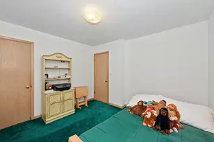 4036 N 81st St, Milwaukee, WI 53222 - Photo 15