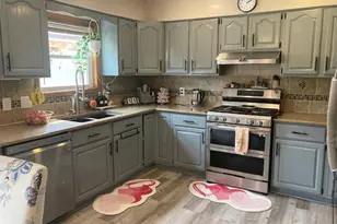 4145 W Anita Ln, Franklin, WI 53132 - Photo 7