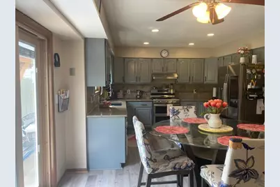4145 W Anita Ln, Franklin, WI 53132 - Photo 11